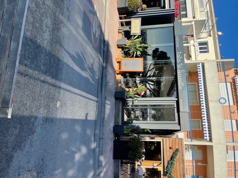 Pergola carqueiranne pour un agrandissement de salle de restaurant